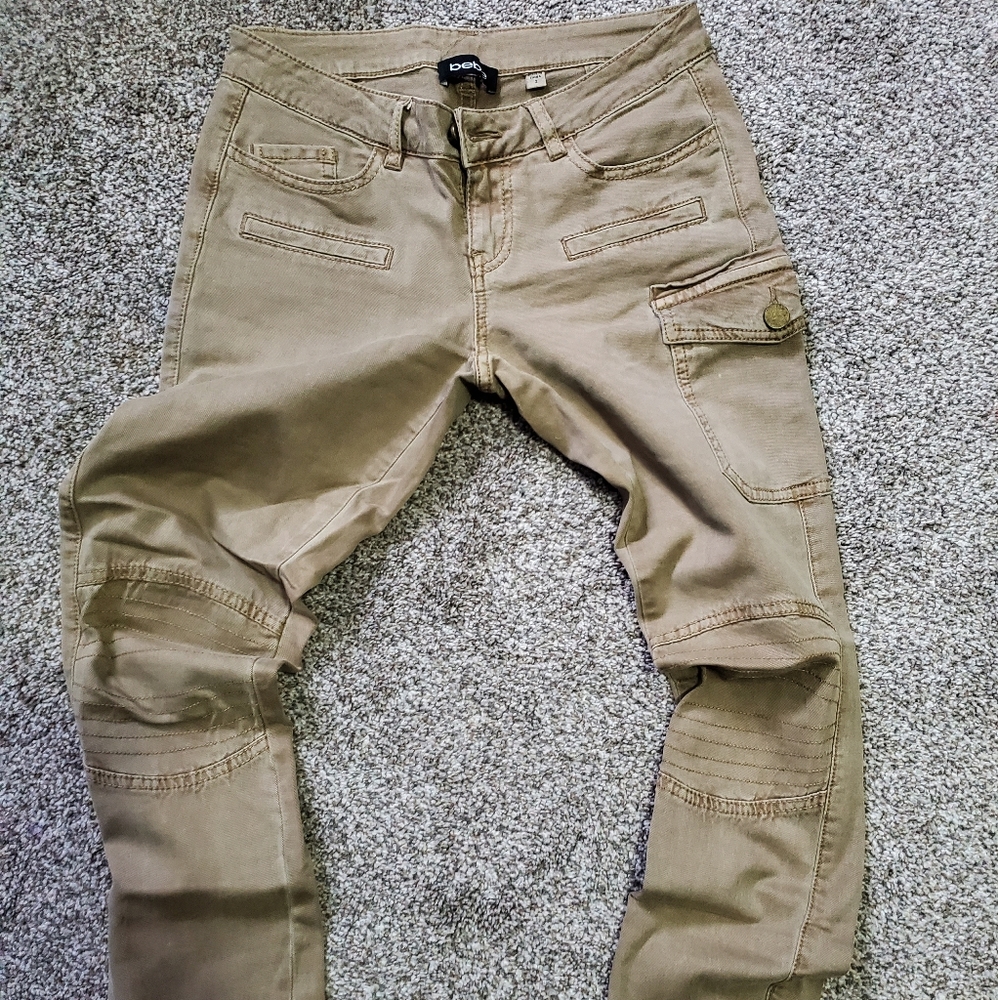 New bebe Cargo pants